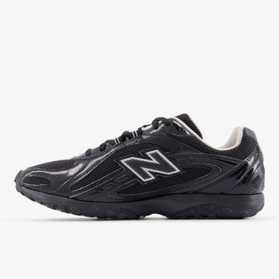 New Balance 204L